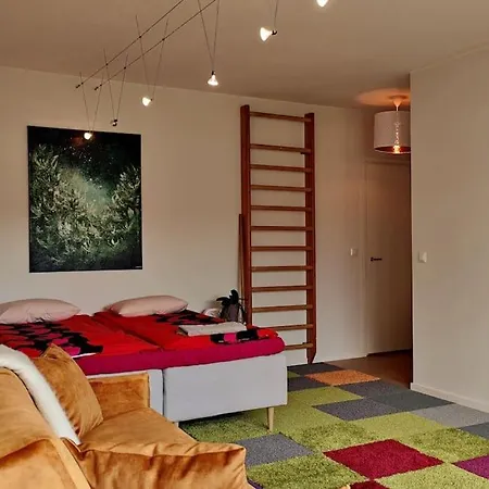 Lovely 7th Floor Full Of Color, Enjoy!